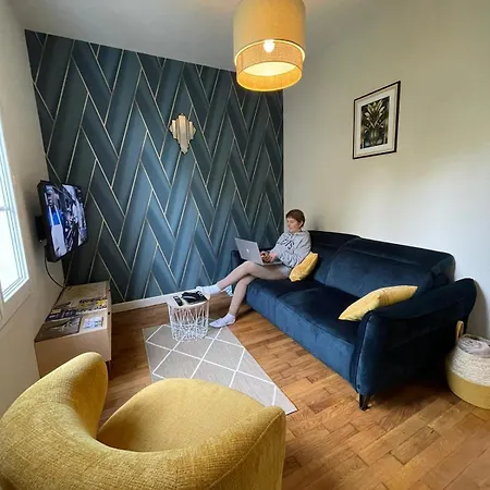 Holiday home Un Brin De Bonheur *